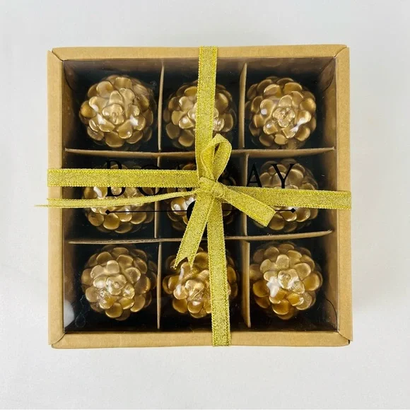 NEW NIB Bombay Gold Mini Pinecone Candles – Set of 9 Holiday Christmas Gift - Picture 5 of 6